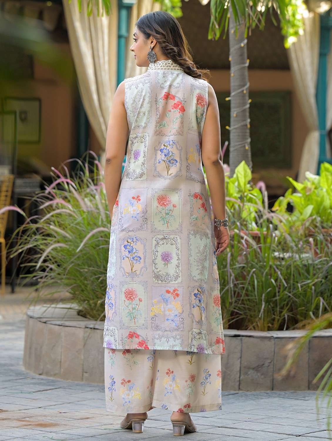 women floral printed sleeveless kurta palazzo with dupatta set - 22093289 - Standard Image - 4