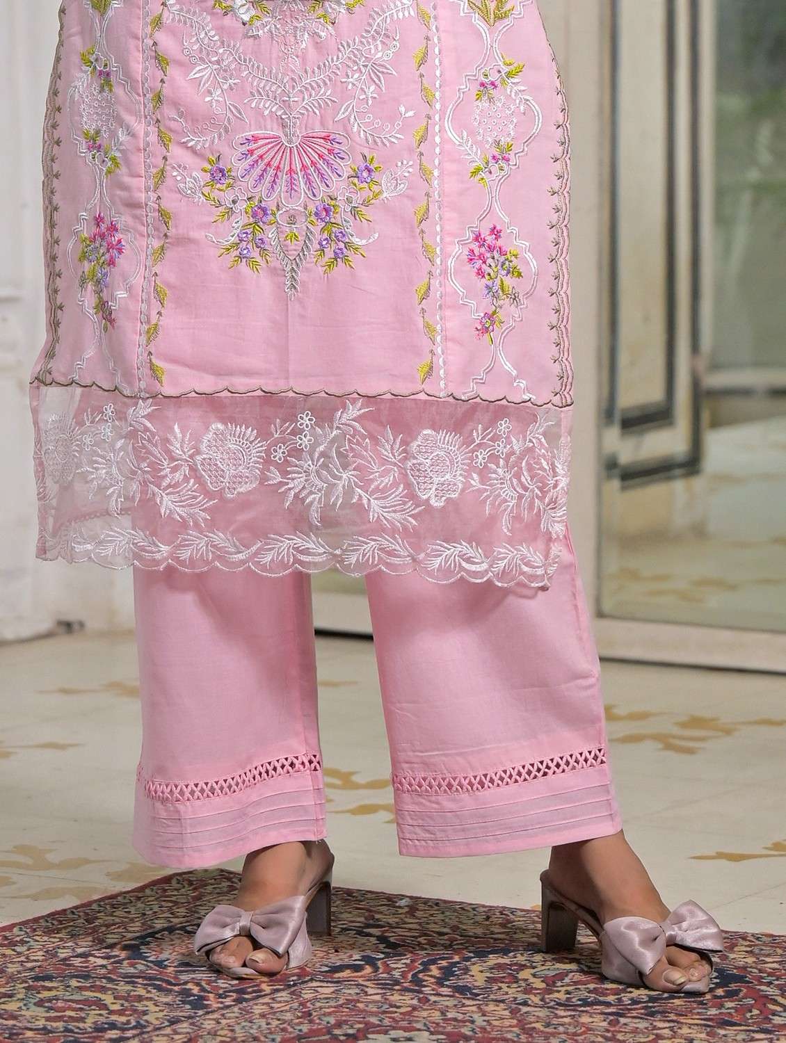 women embroidered long sleeve kurta pant with dupatta set - 22093293 - Standard Image - 4