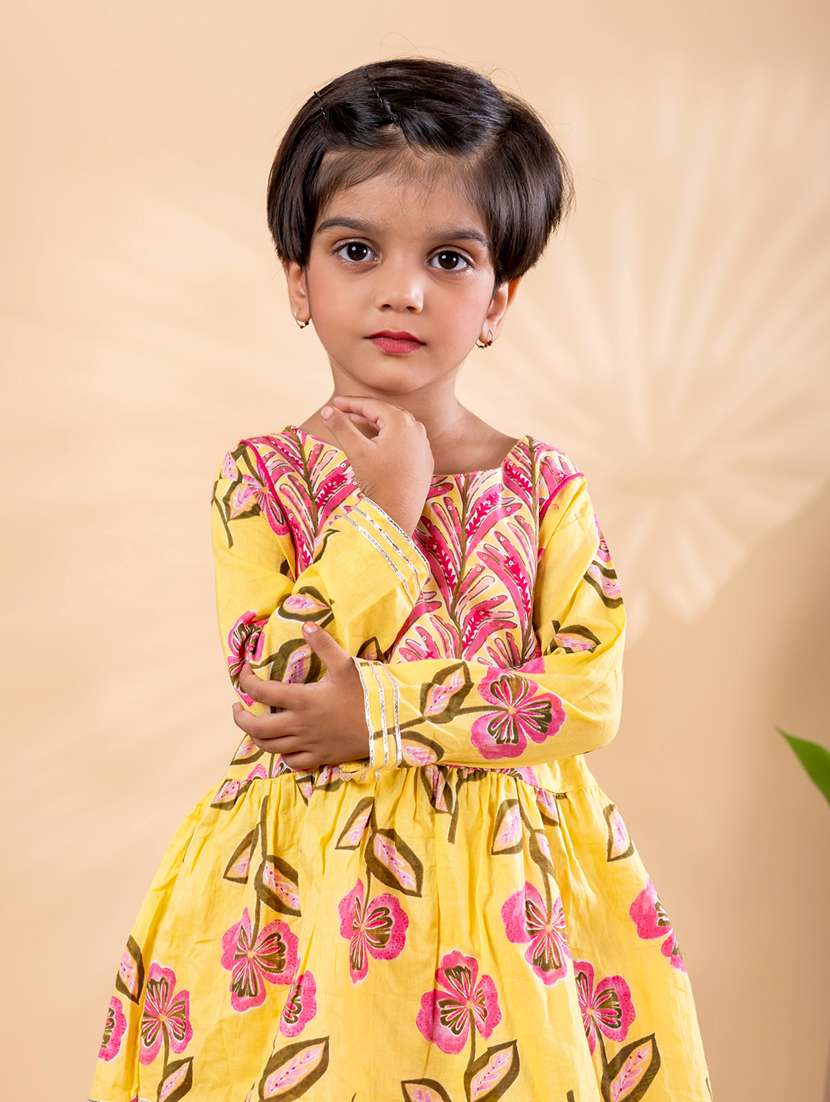 girls floral print long sleeve kurta and sharara set - 22093324 -  Standard Image - 4