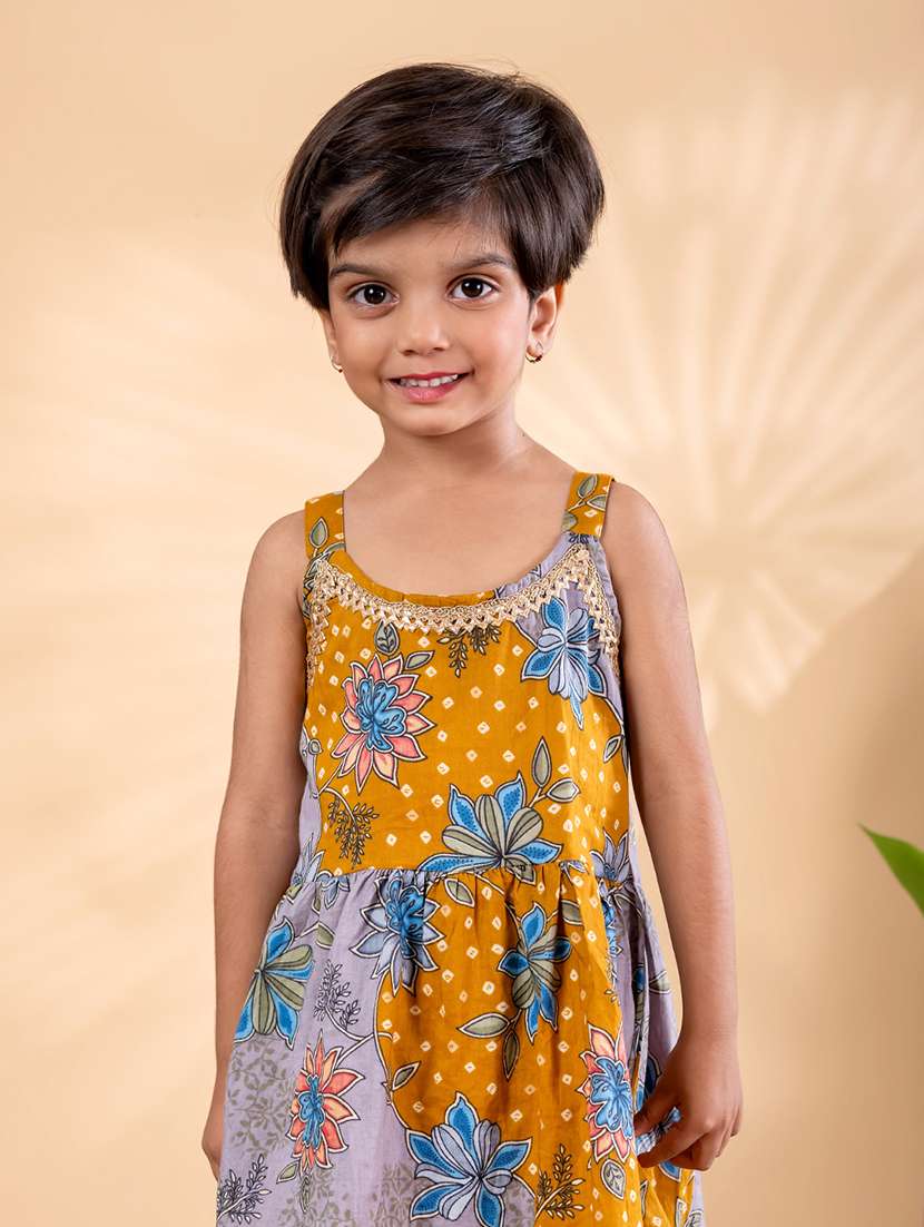 girls printed sleeveless kurta and salwar set  - 22093327 -  Standard Image - 1