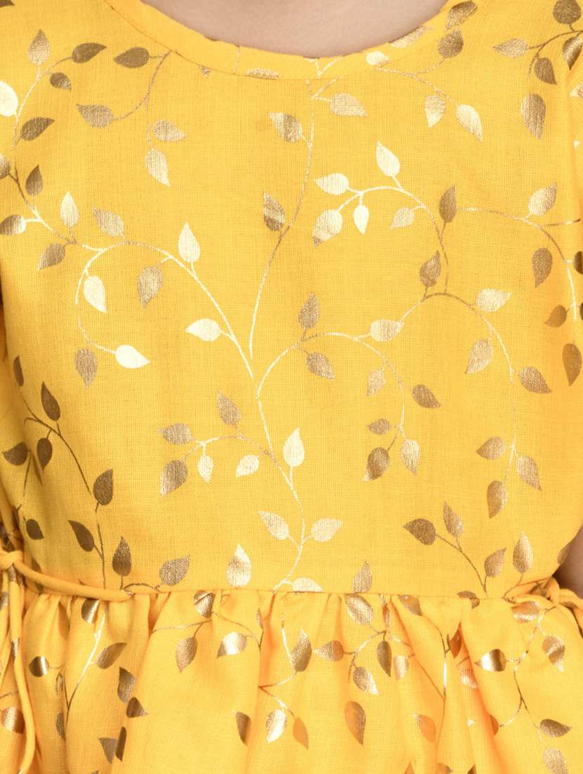 Girls Foil Print Kurta And Dhoti Set
