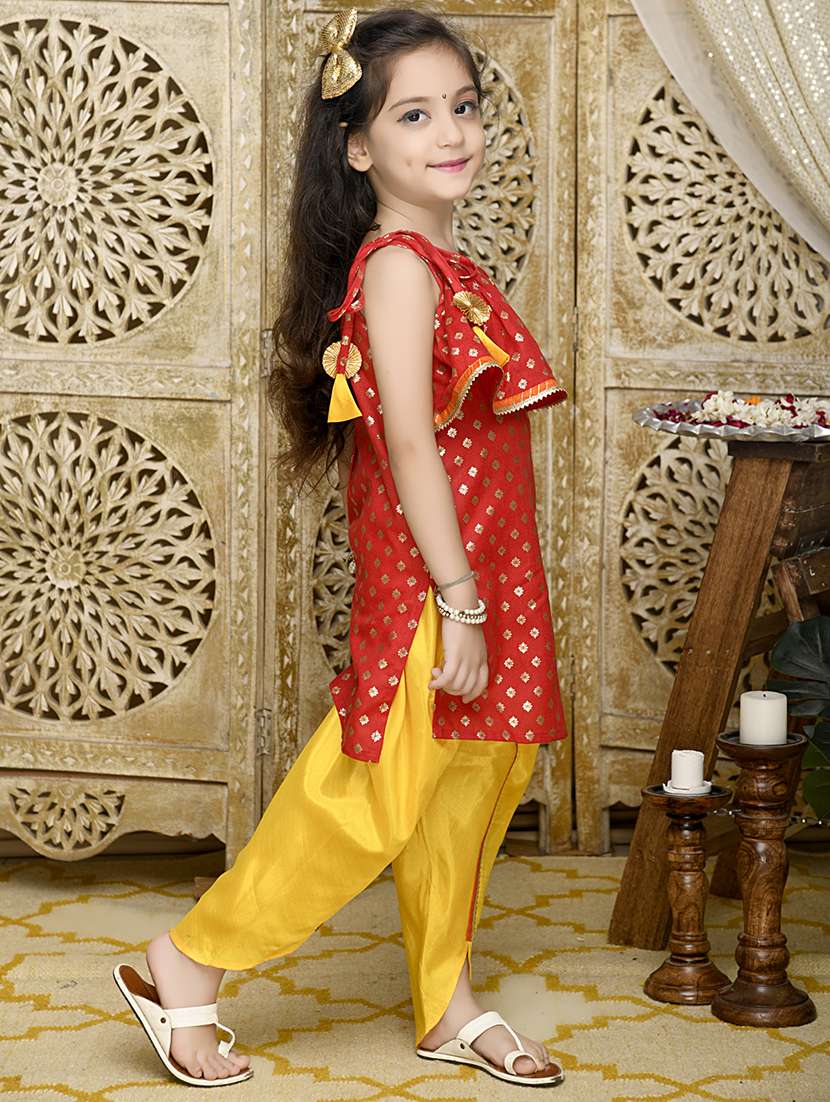 girls foil print dhoti and kurta set  - 22093381 -  Standard Image - 1