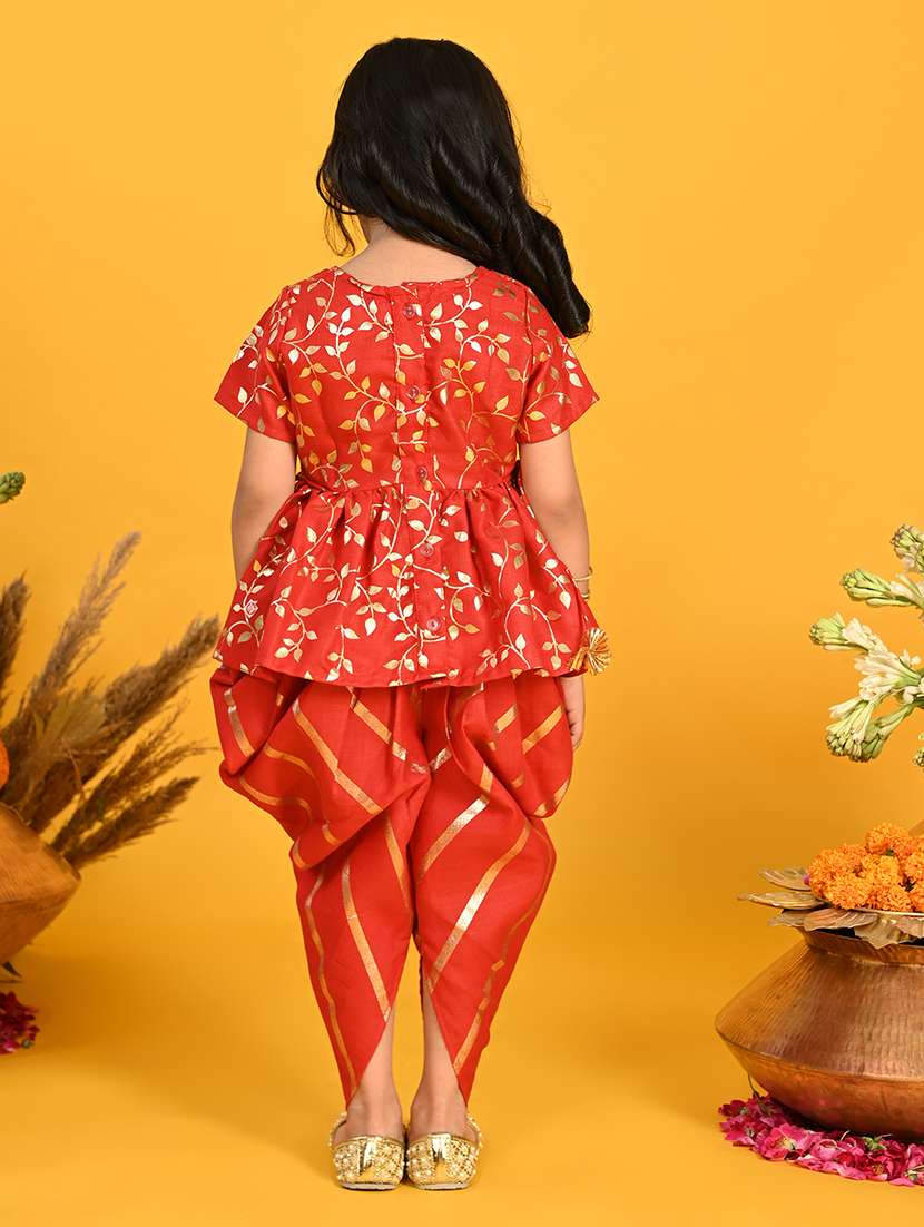 Girls Foil Print Kurta And Dhoti Set 
