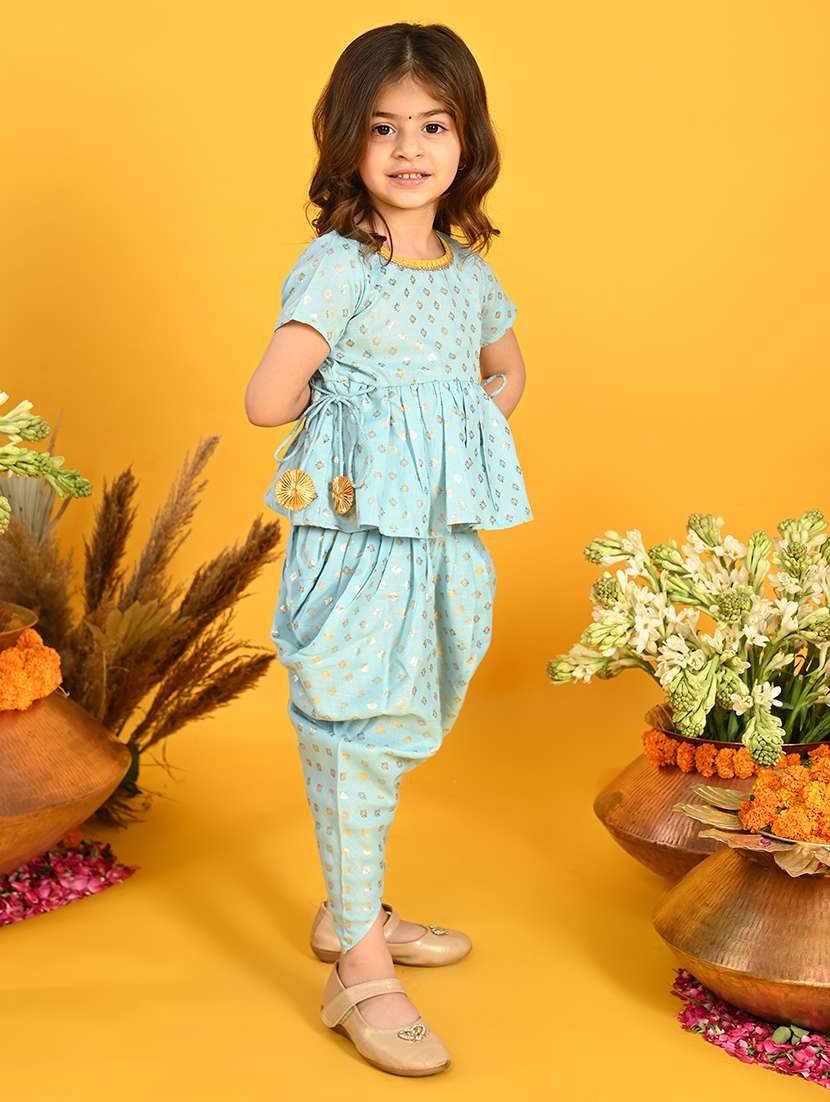 girls foil print kurta and dhoti set - 22093399 - Standard Image - 1