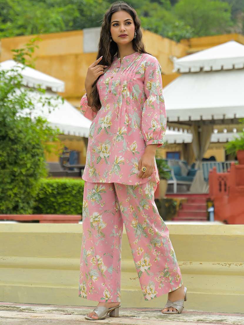 women floral print top and palazzo co-ord set - 22093911 - Standard Image - 1