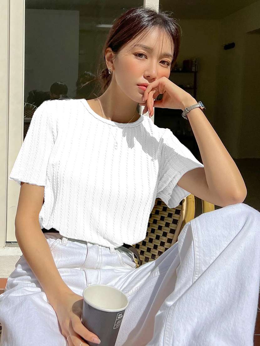 women self designed short sleeve top