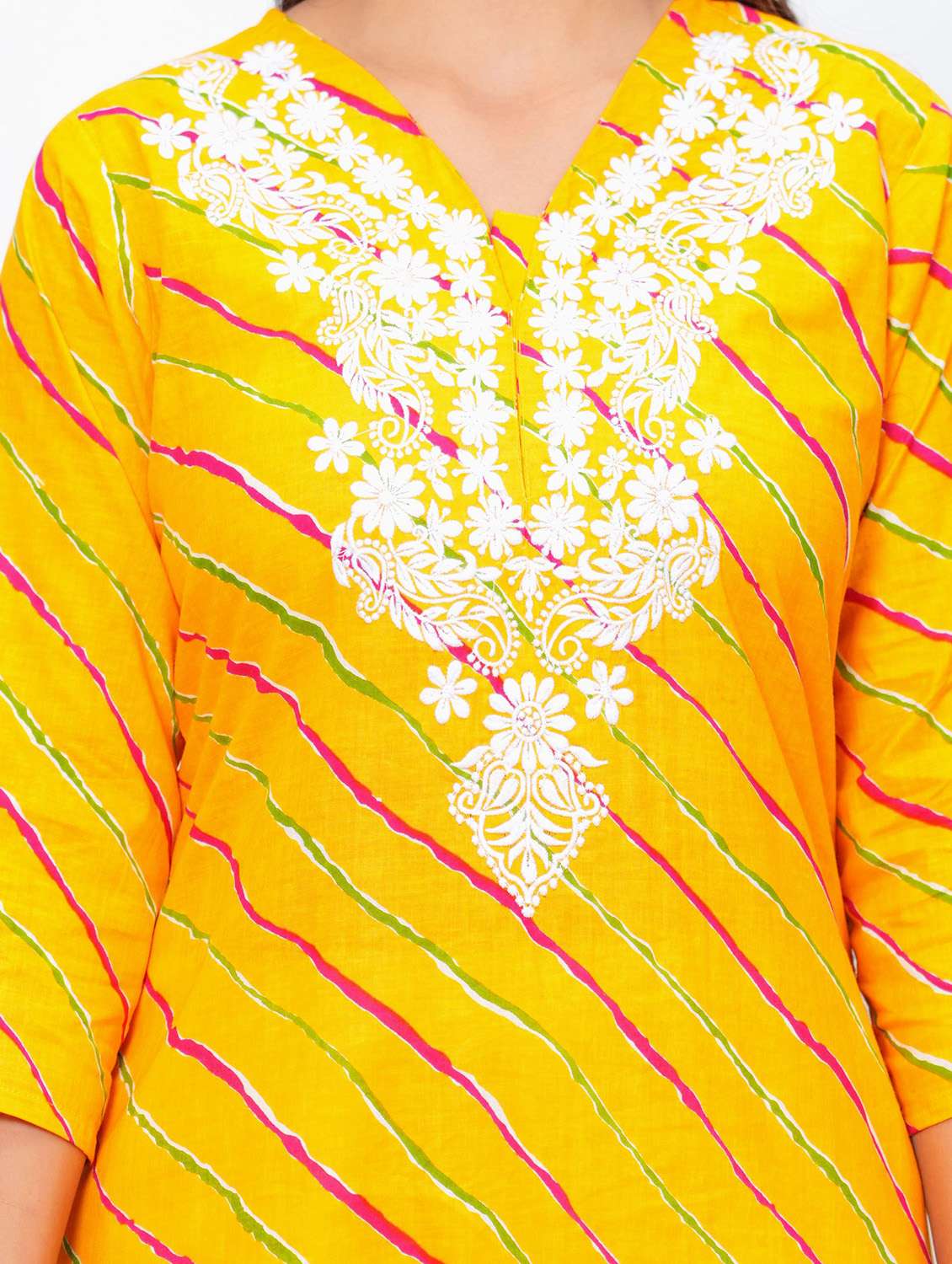 women leheriya three quarter sleeve straight kurta - 22094116 -  Standard Image - 4