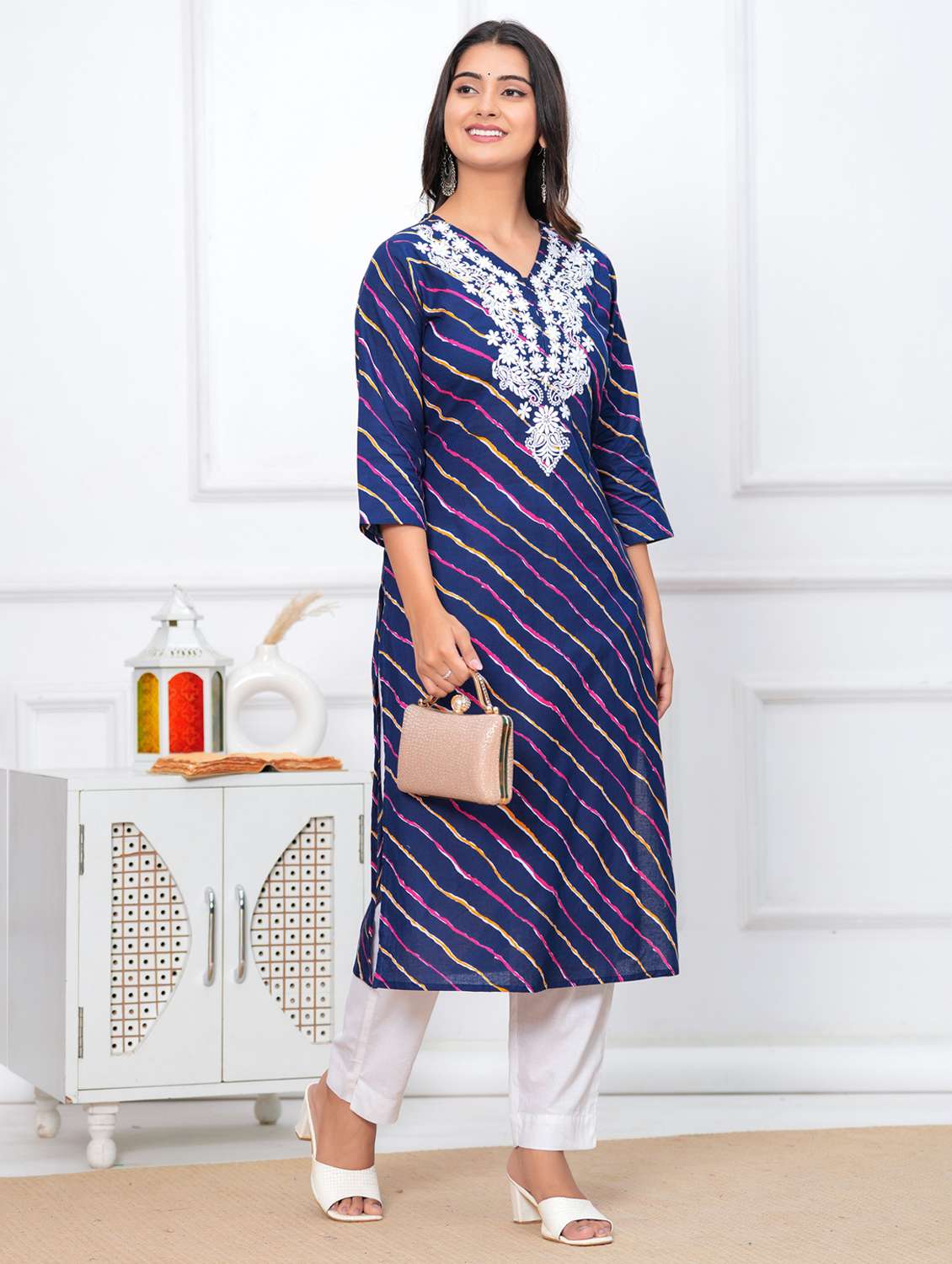 women leheriya three quarter sleeve straight kurta - 22094144 -  Standard Image - 1