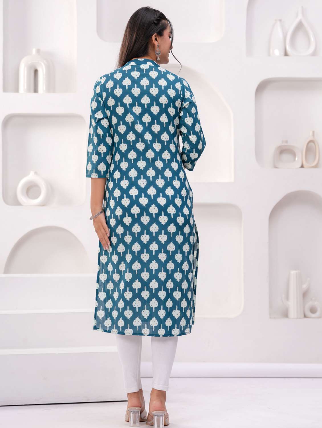 women printed three quarter sleeve straight kurta - 22094149 -  Standard Image - 4