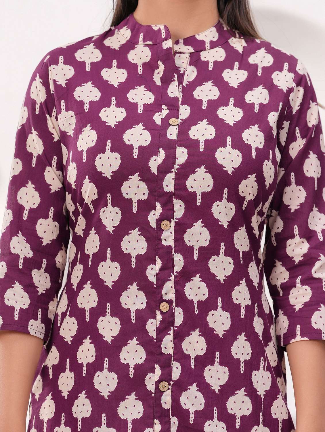 women printed three quarter sleeve straight kurta - 22094151 -  Standard Image - 4