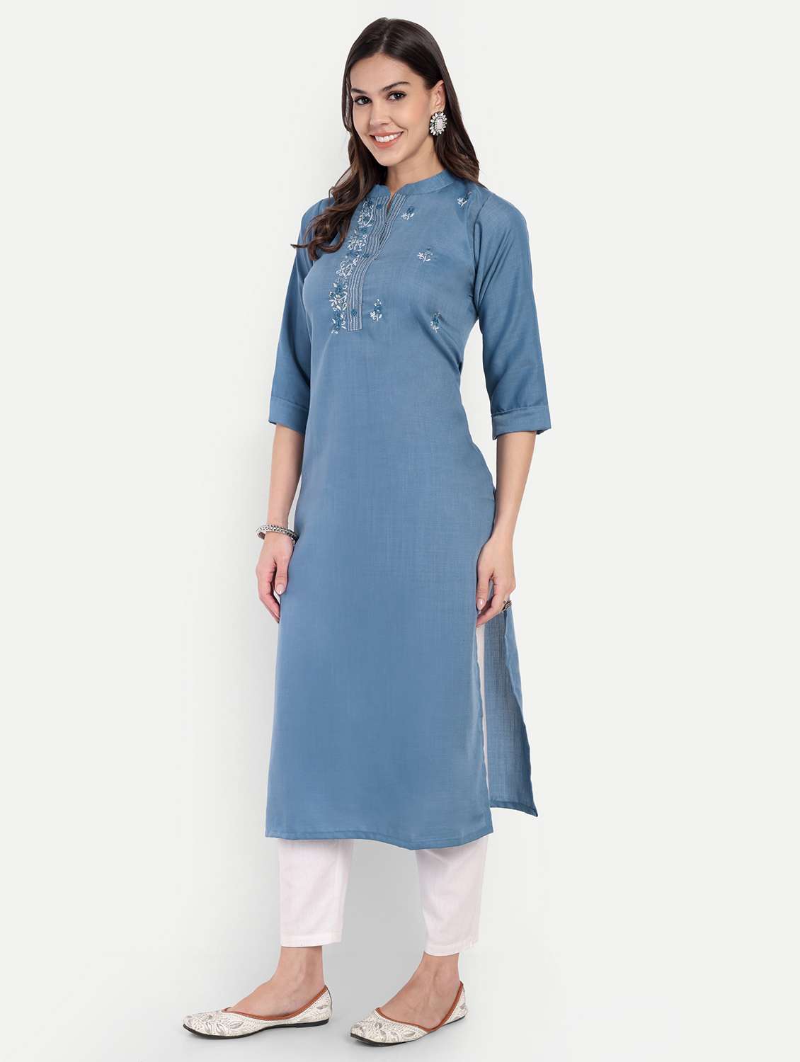 women embroidered three quarter sleeve straight kurta - 22094208 -  Standard Image - 1