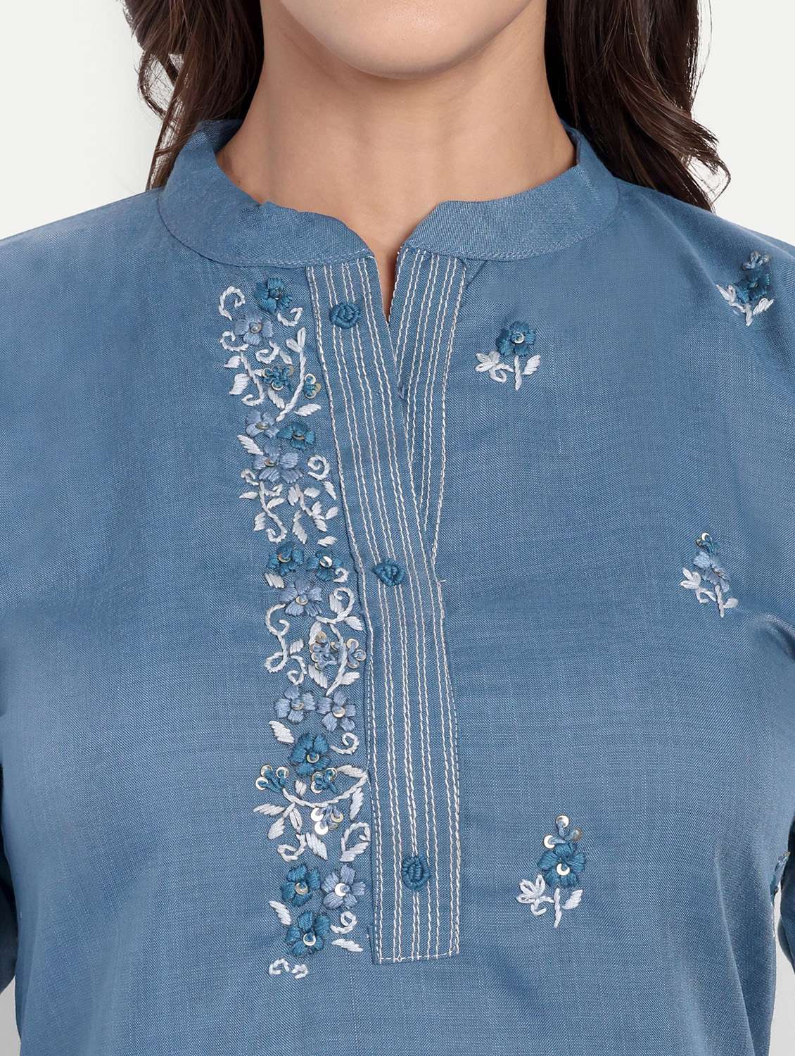 women embroidered three quarter sleeve straight kurta - 22094208 -  Standard Image - 4