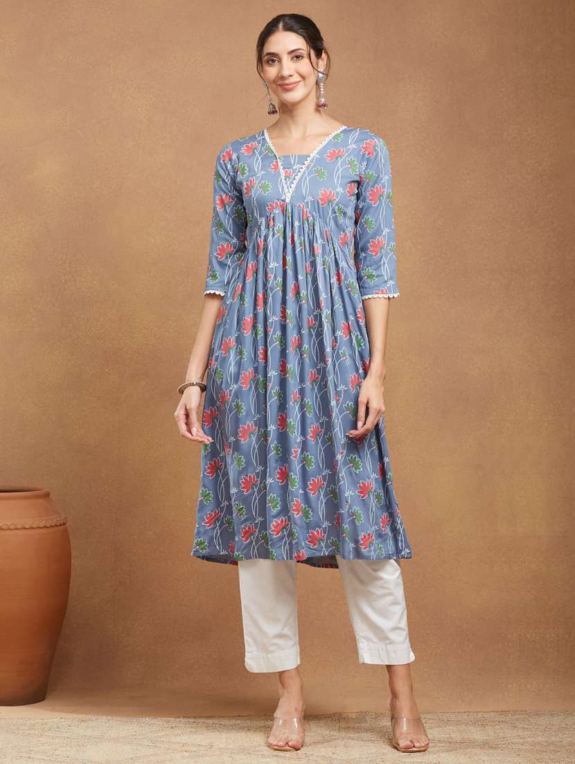 women floral printed three quarter sleeve a-line kurta - 22094414 - Standard Image - 4