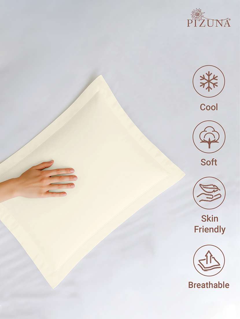 pack of 2 solid pillow - 22100893 -  Standard Image - 4
