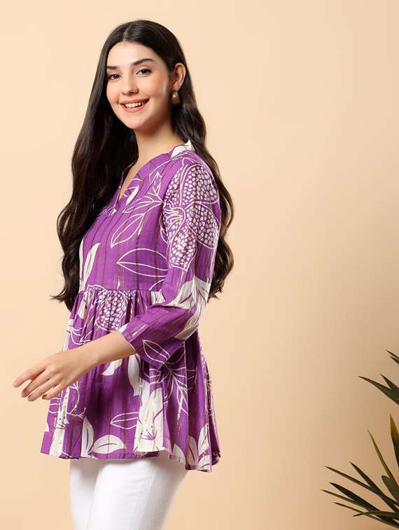 women printed three quarter sleeve flared top - 22100934 -  Standard Image - 1