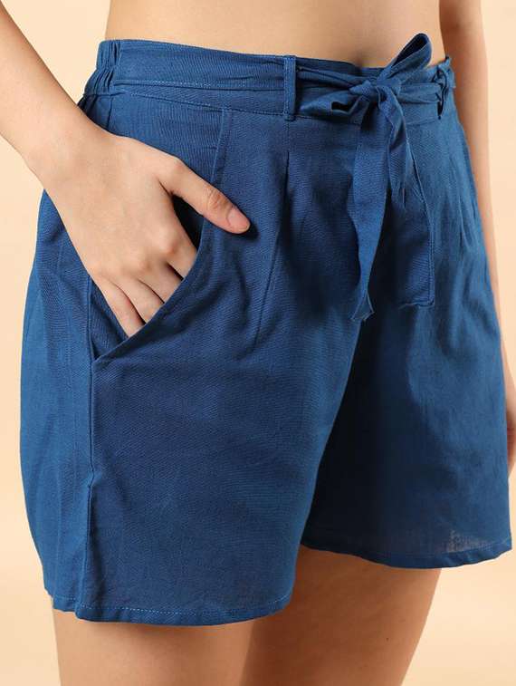 women solid long sleeve shirt & shorts co-ord set - 22100952 - Standard Image - 4