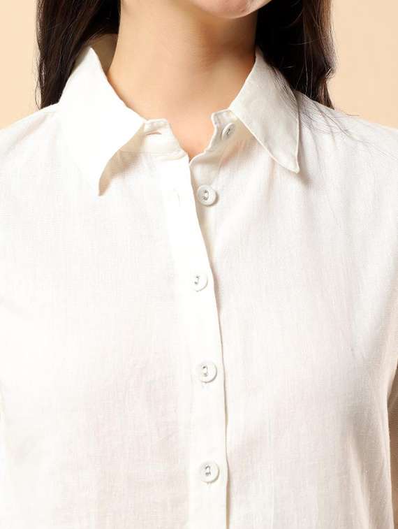 women solid long sleeve shirt & shorts co-ord set - 22100958 - Standard Image - 4