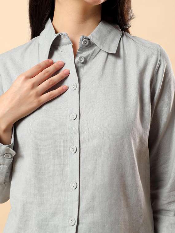 women solid long sleeve shirt & shorts co-ord set - 22100962 -  Standard Image - 4