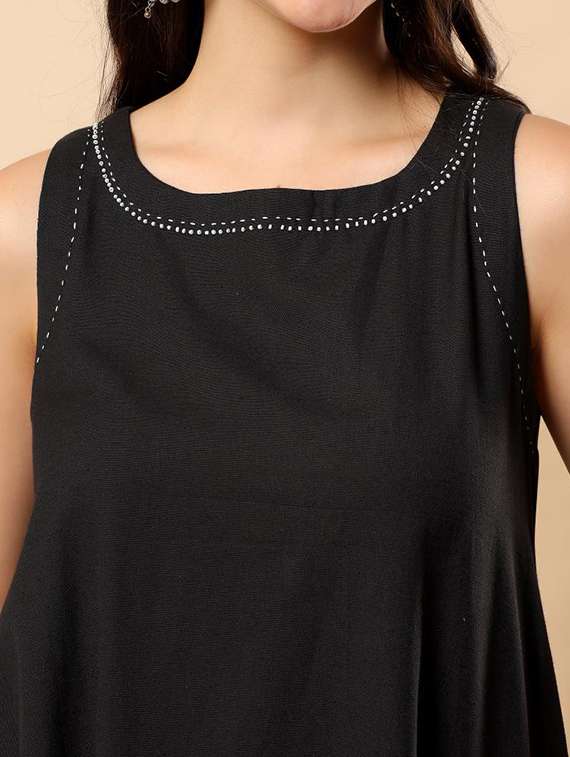 women solid round neck kurta pant set - 22100973 -  Standard Image - 4