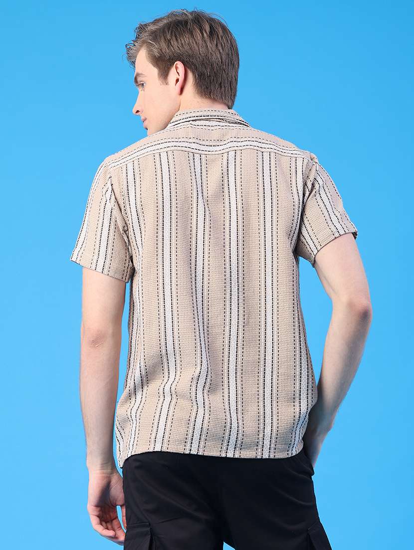 men striped short sleeve regular fit casual shirt - 22101198 -  Standard Image - 4