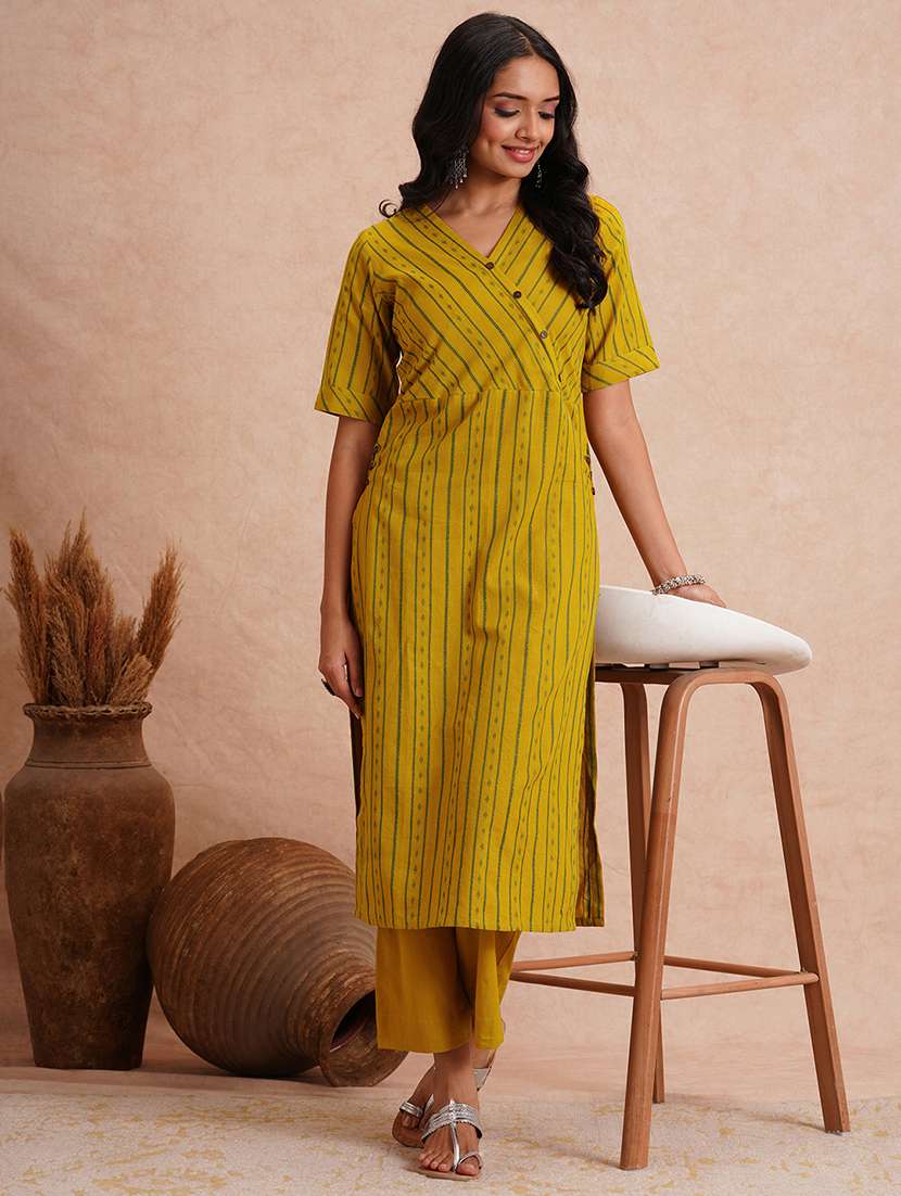 women striped v neck kurta palazzo set