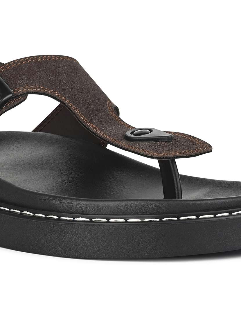 men solid toe seperator sandal - 22101907 -  Standard Image - 4