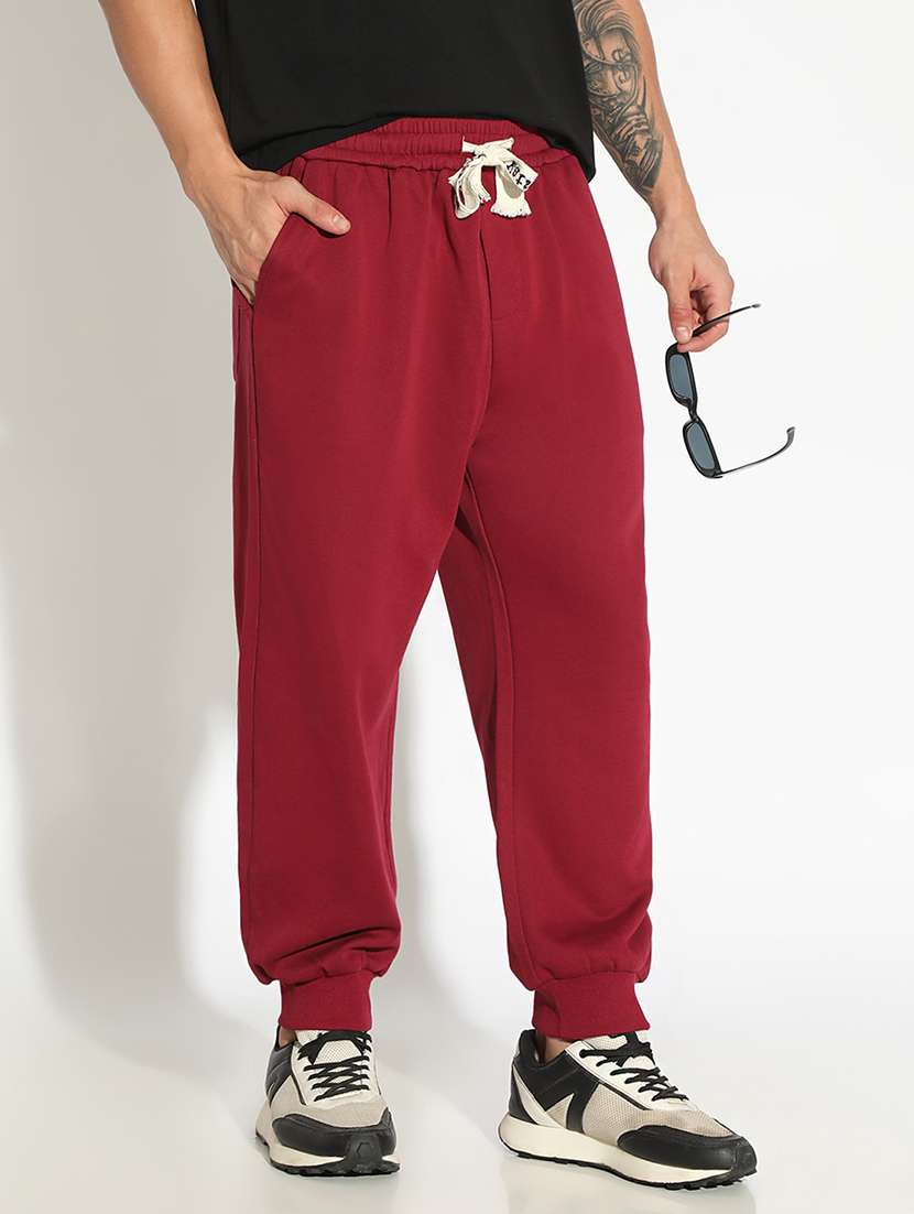men solid low rise loose fit jogger
