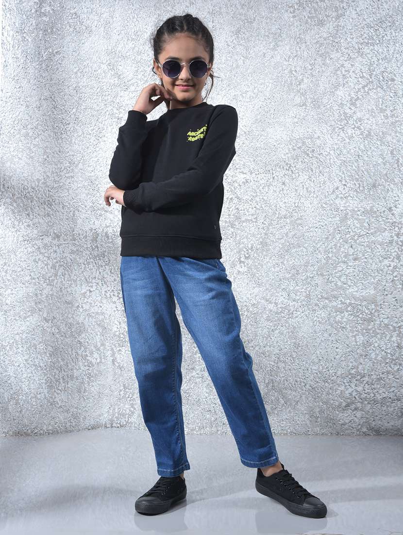 girls solid long sleeve sweatshirt - 22102404 -  Standard Image - 4