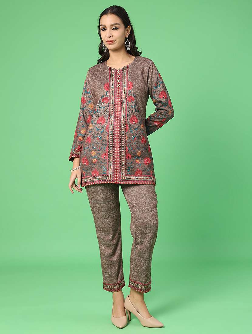 women printed long sleeve kurta and pant set - 22102832 -  Standard Image - 1
