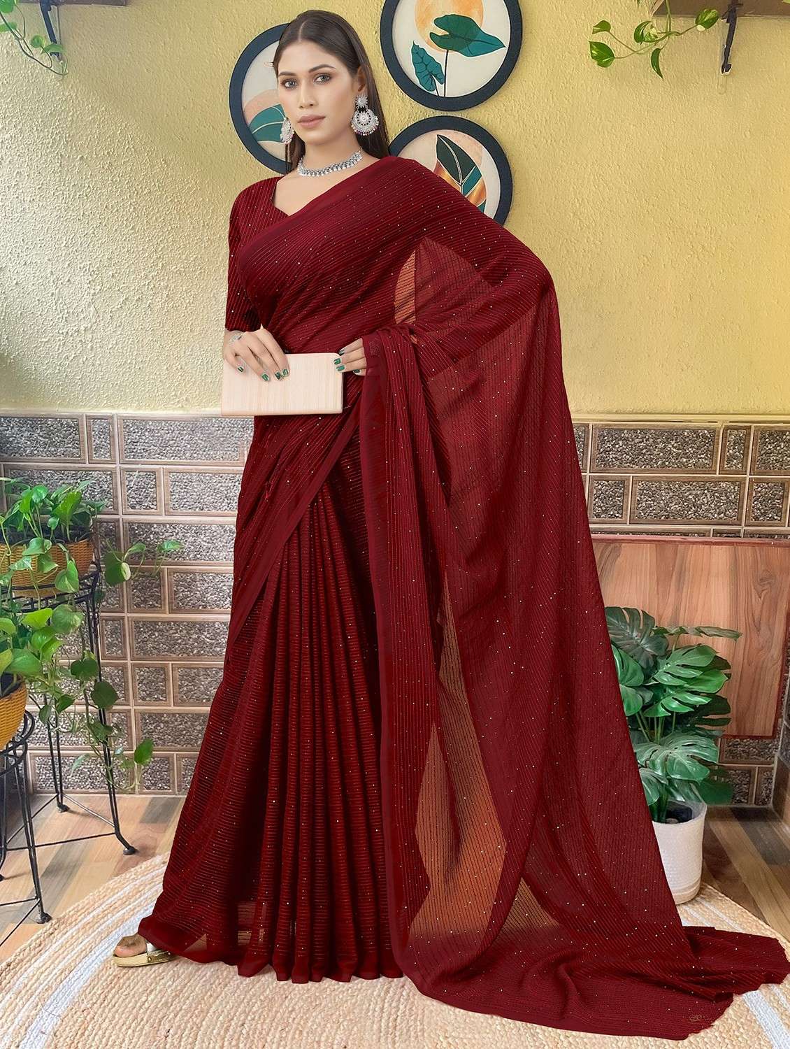 women solid with work embellished saree with blouse - 22103274 - Standard Image - 4