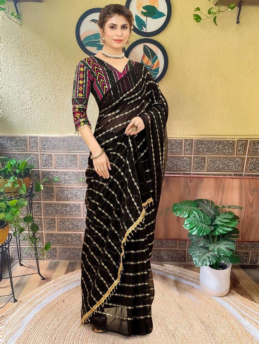 women solid with work embellished saree with blouse - 22103279 -  Standard Image - 1
