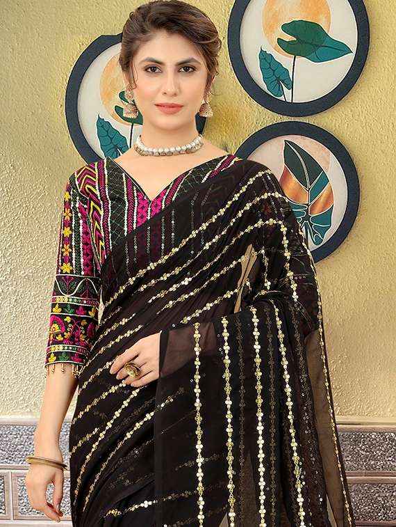 women solid with work embellished saree with blouse - 22103279 - Standard Image - 4