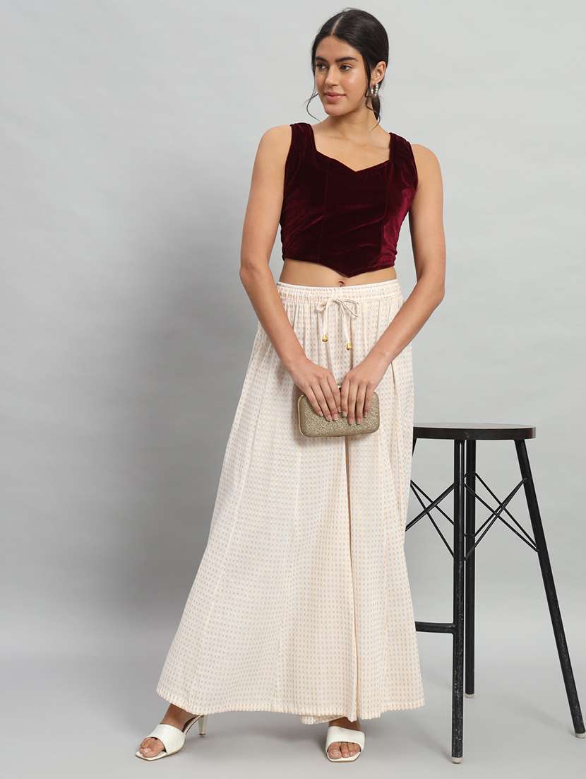 women solid sleeveless stitched blouse - 22103281 -  Standard Image - 4