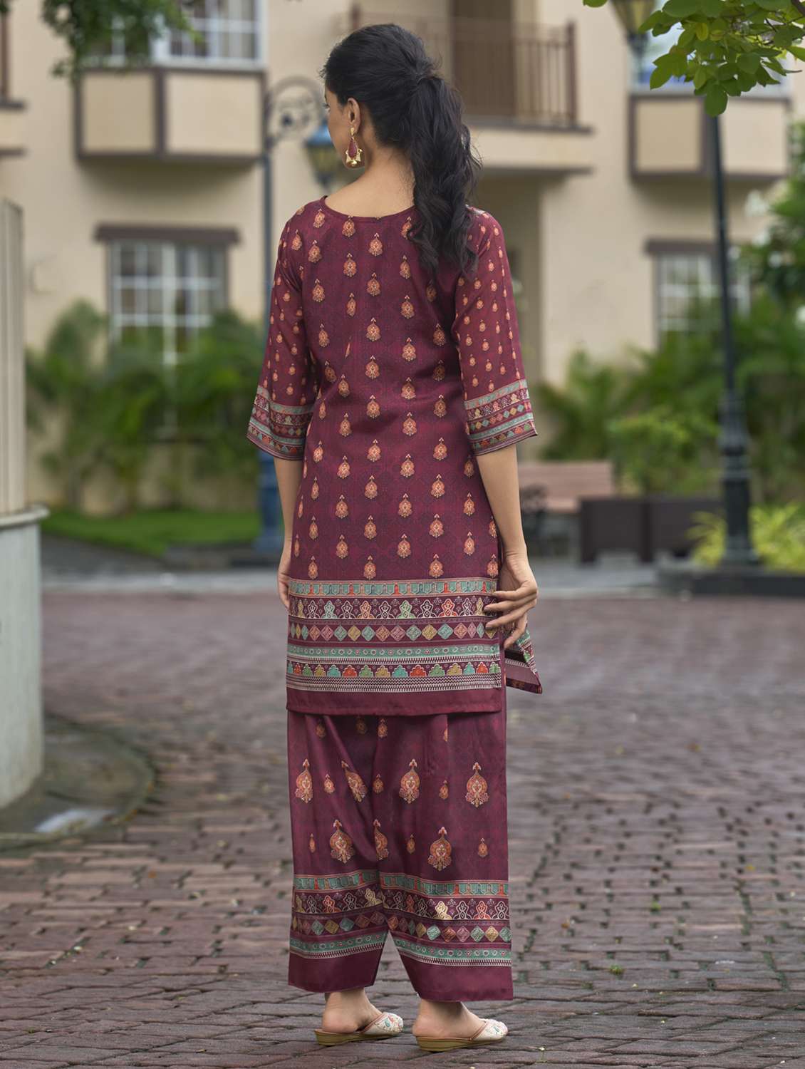 women printed three quarter sleeve ethnic co-ord set - 22103958 -  Standard Image - 4