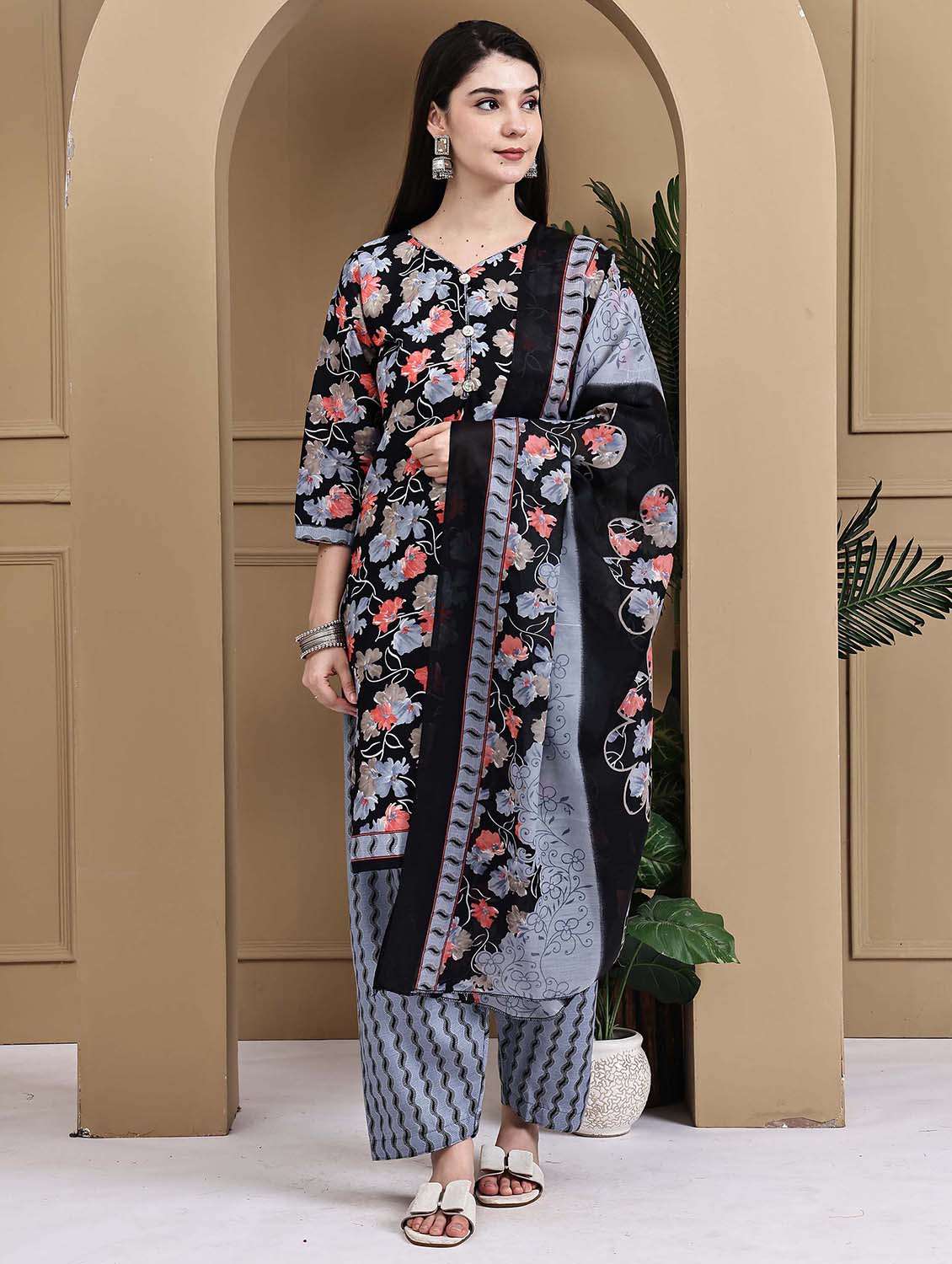 women printed three quarter sleeve kurta salwar with dupatta set - 22105928 -  Standard Image - 1