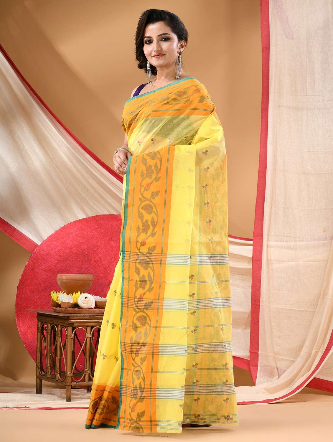 women self design tant saree - 22106016 -  Standard Image - 1