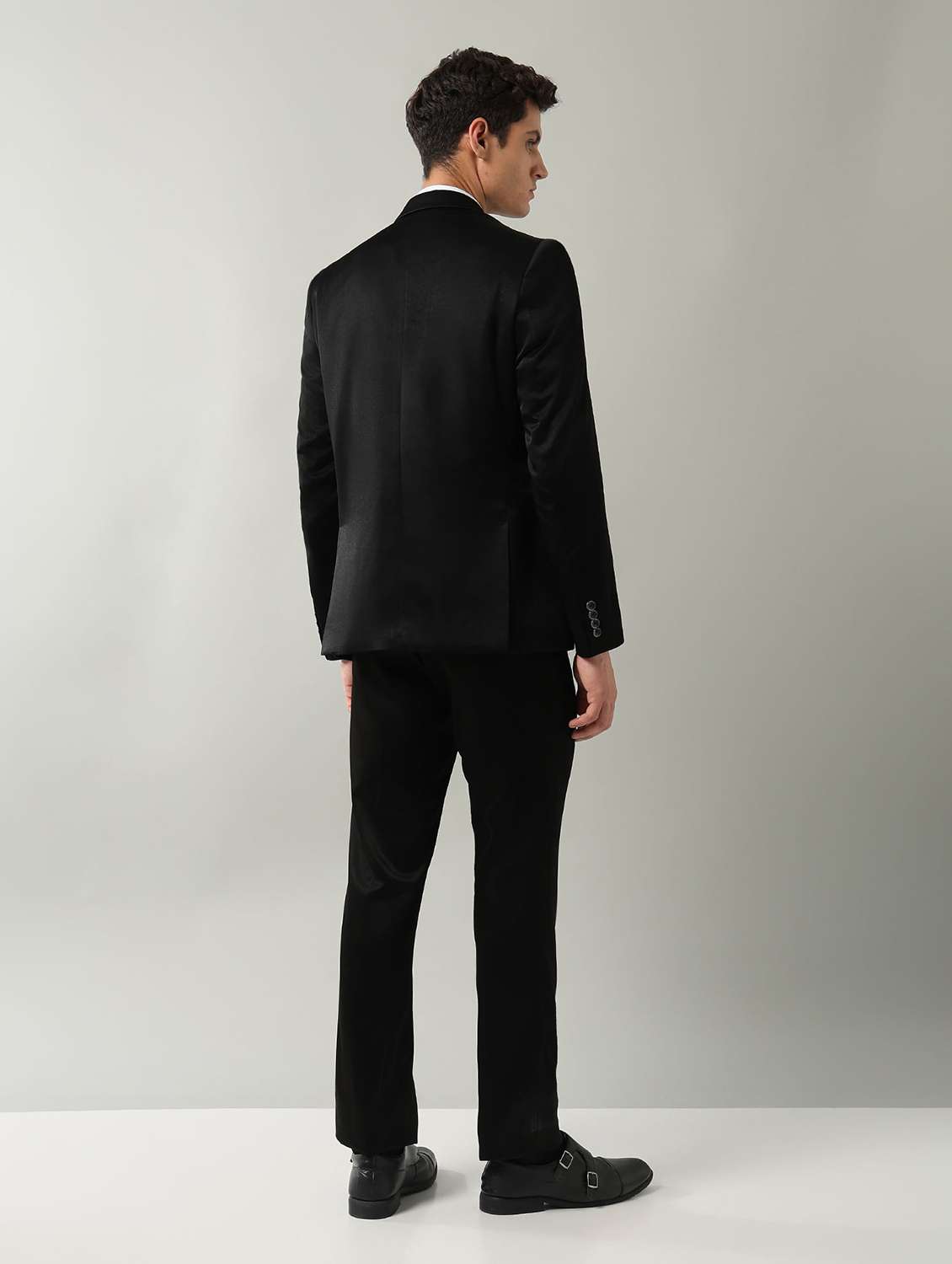 men solid lapel collar 2 piece suit set - 22106064 -  Standard Image - 4