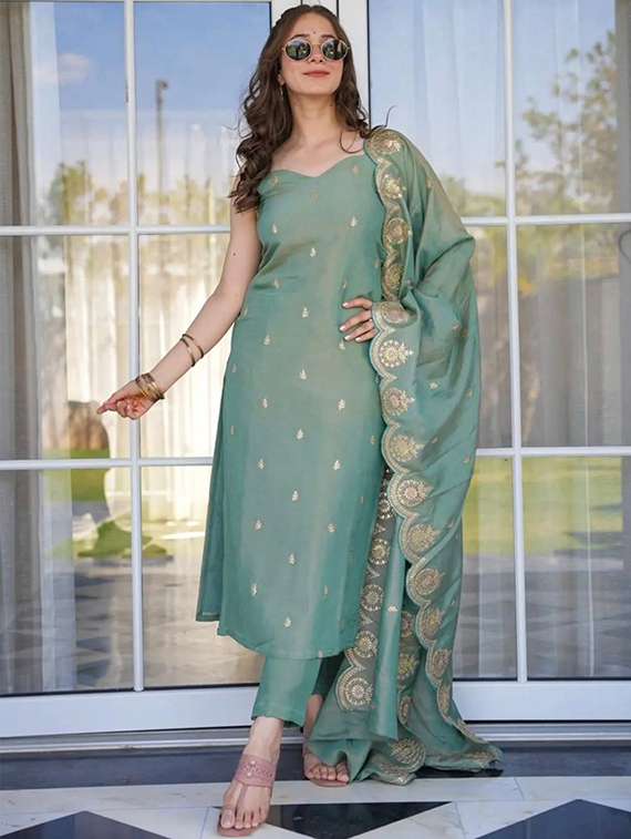 women embroidered sleeveless kurta pant with dupatta set - 22106397 -  Standard Image - 1