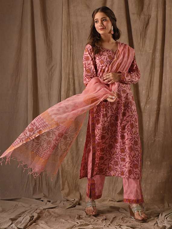 women floral long sleeve kurta pant with dupatta set - 22106401 -  Standard Image - 1