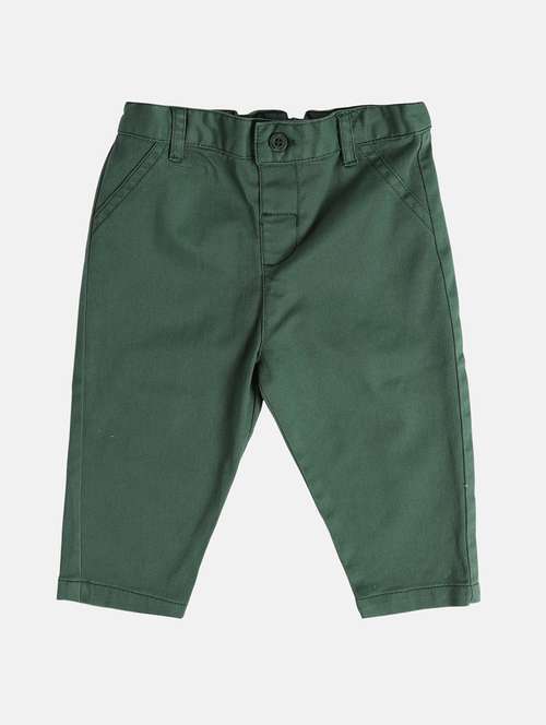 boys solid mid rise chinos