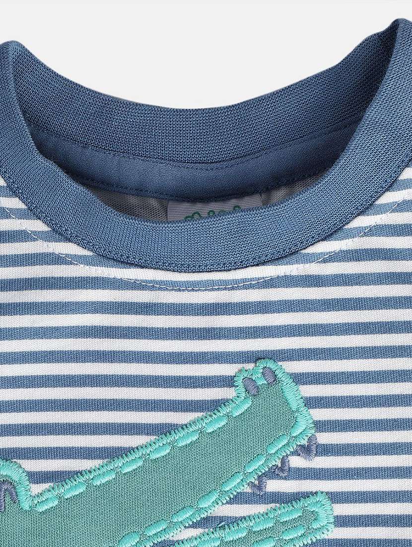 boys printed short sleeve t-shirt - 22106832 -  Standard Image - 4