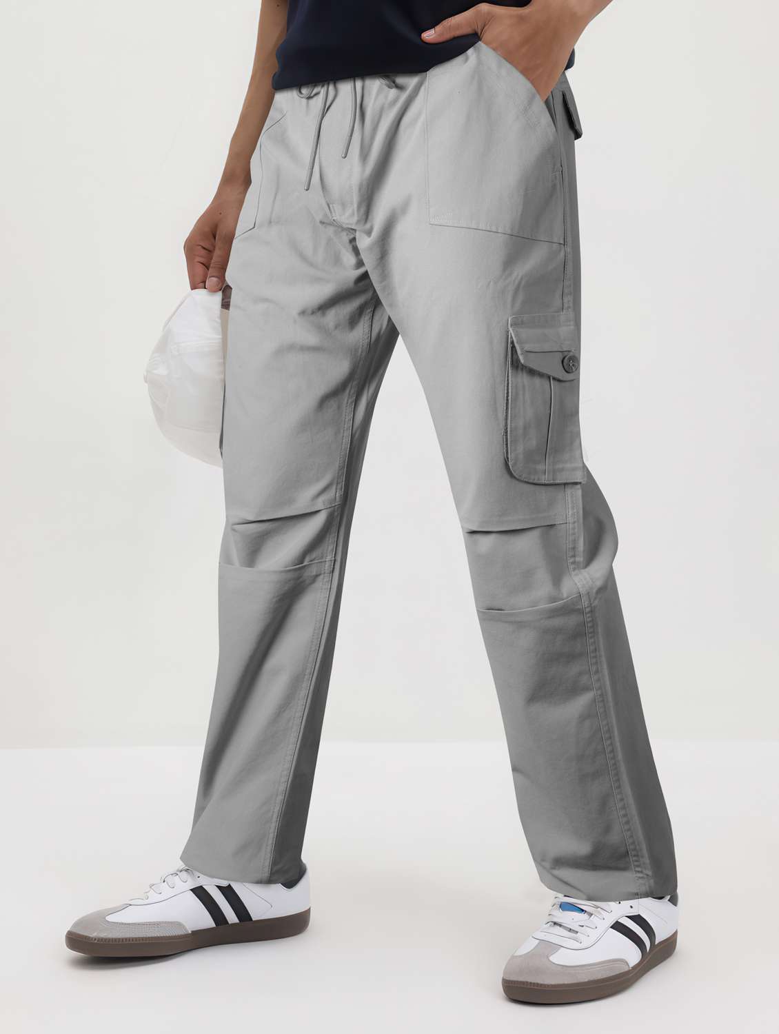 men solid mid rise regular fit cargo - 22107389 -  Standard Image - 1