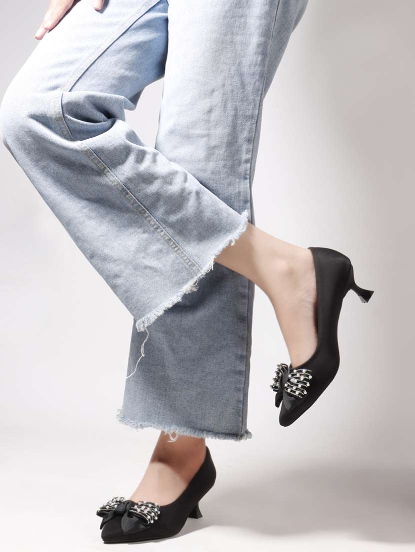 women black slip on pump - 22107649 -  Standard Image - 1