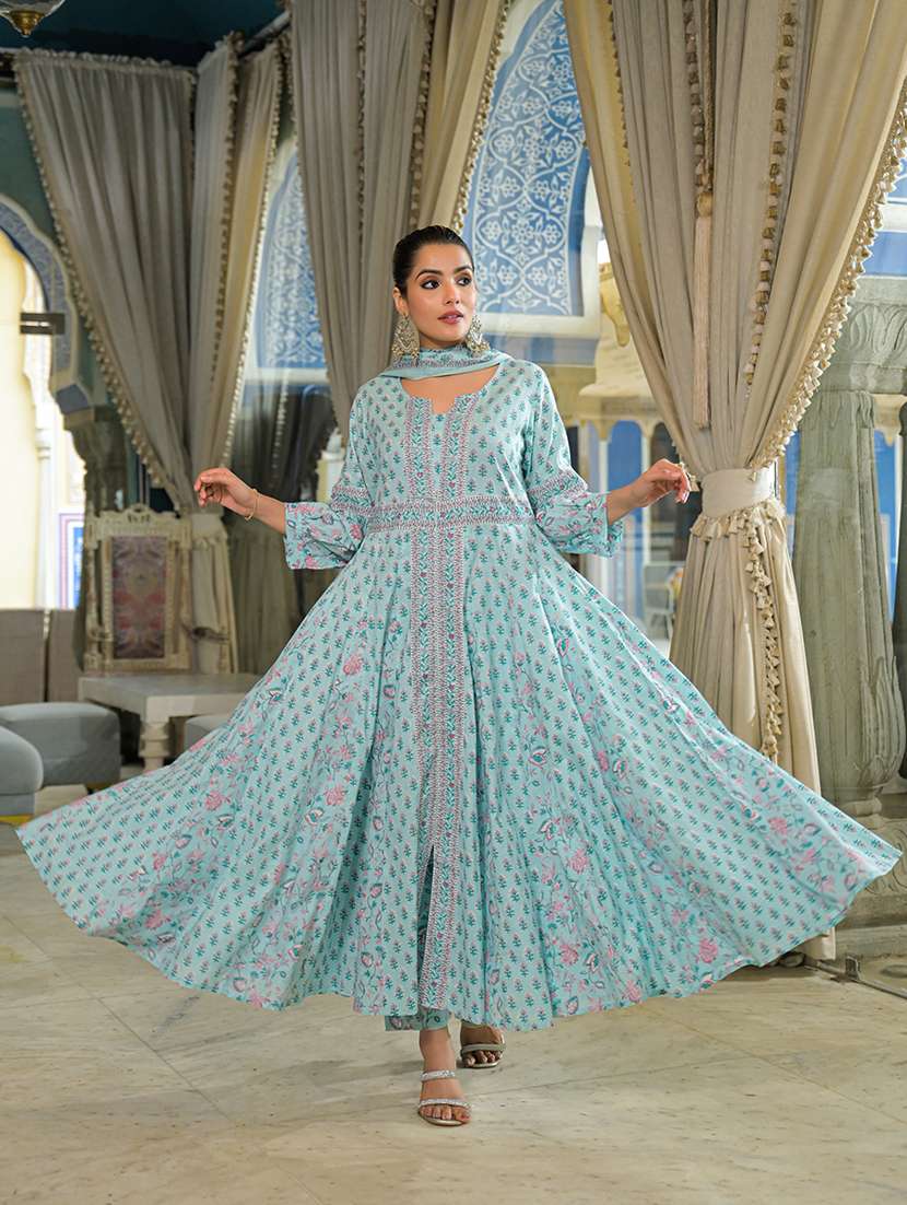 women floral three quarter sleeve kurta pant with dupatta set - 22107707 -  Standard Image - 4