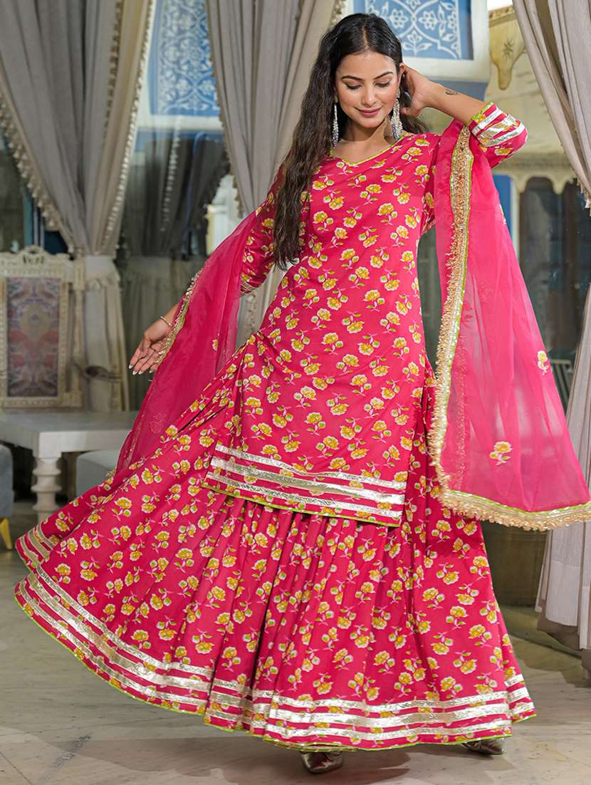 women floral three quarter sleeve kurta skirt with dupatta set - 22107724 -  Standard Image - 1