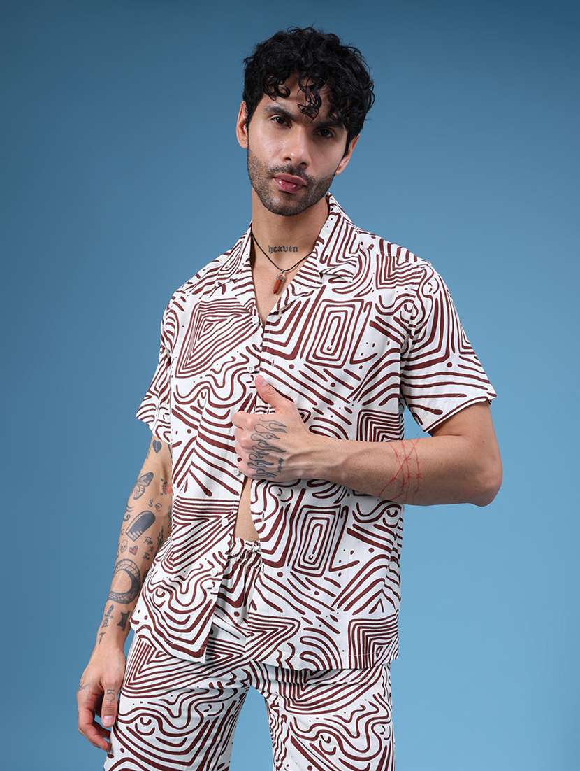 men printed short sleeve regular fit shirt - 22108047 -  Standard Image - 1