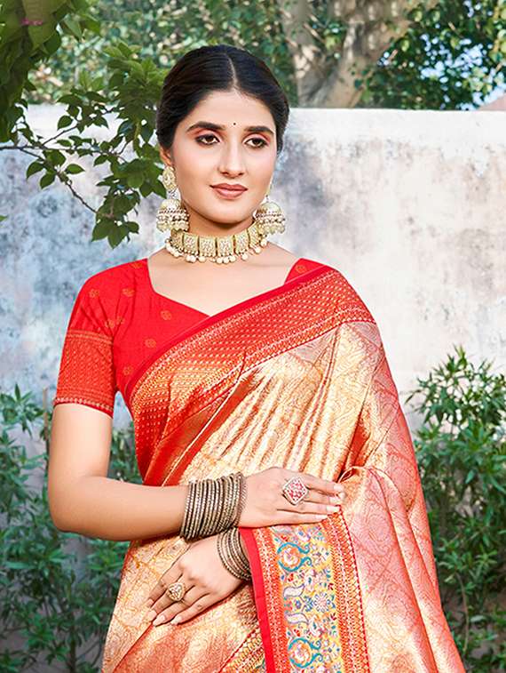 women self design kanjivaram saree with blouse - 22108077 -  Standard Image - 1