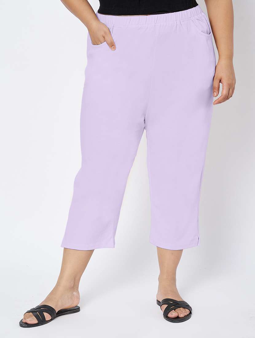 women plus size solid mid rise capri