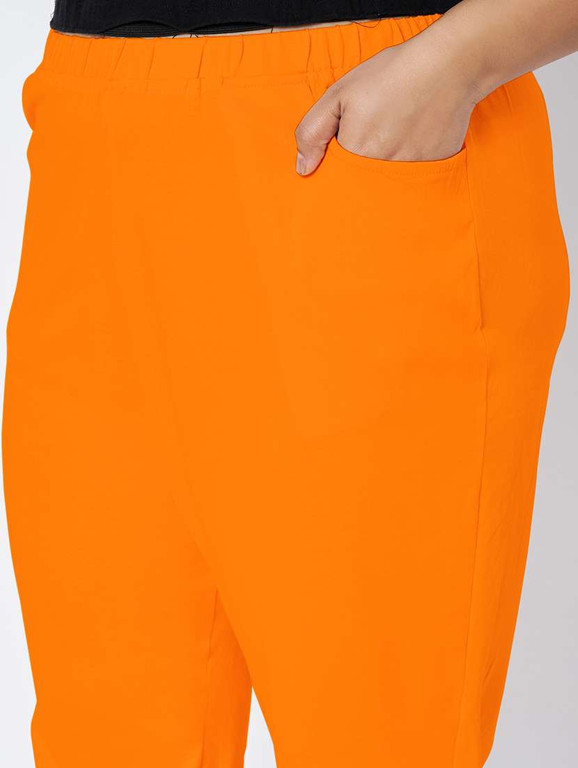 women plus size solid mid rise capri - 22109462 -  Standard Image - 6