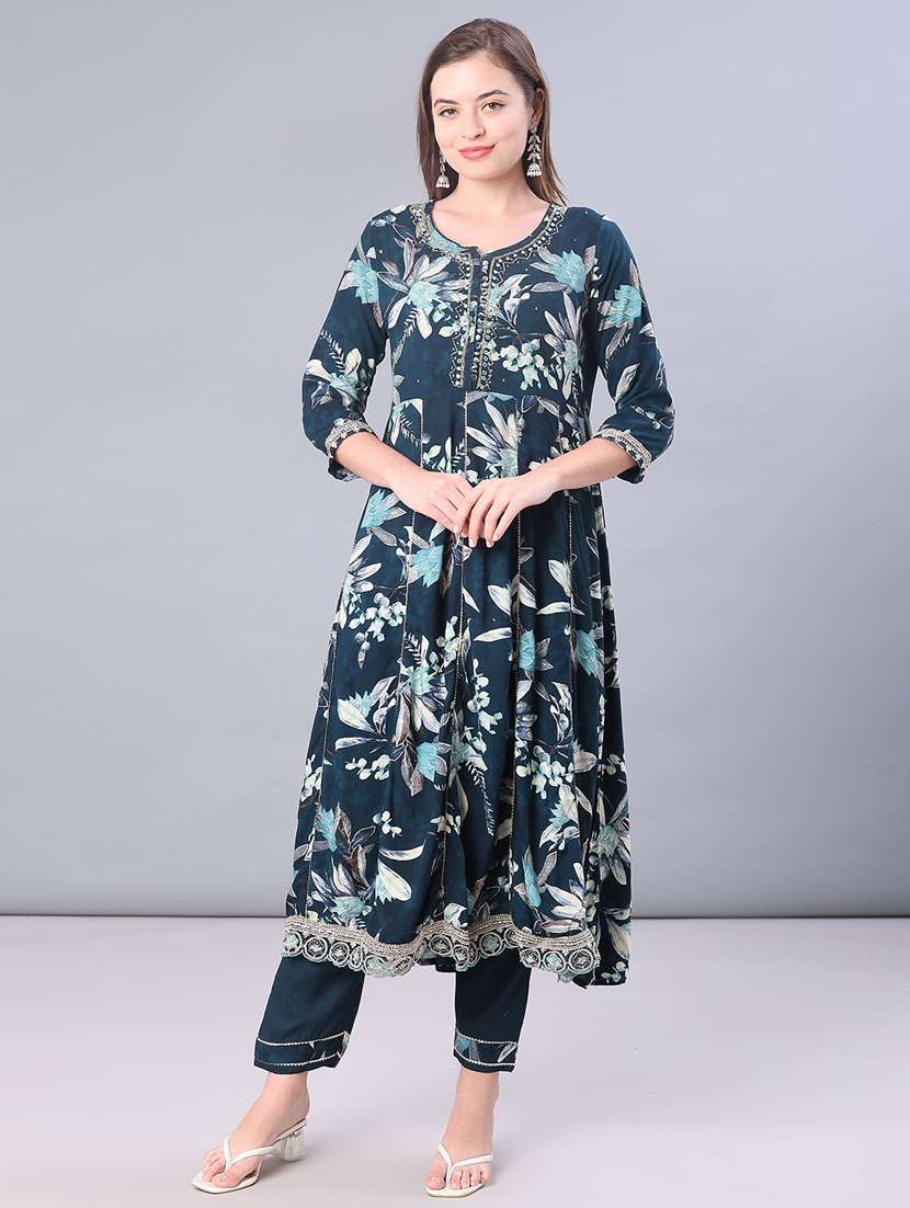 women floral printed three quarter sleeve kurta pant with dupatta set - 22110707 -  Standard Image - 1